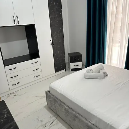 Anaid Apartment *